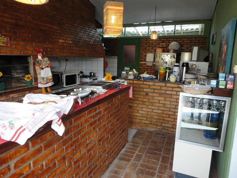 Pousada Girassois Hostel Florianopolis Exterior foto